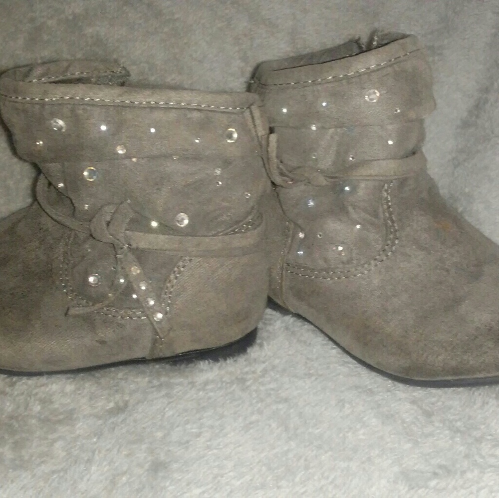 Toddler boots